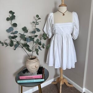 White Abercrombie puff sleeve mini dress